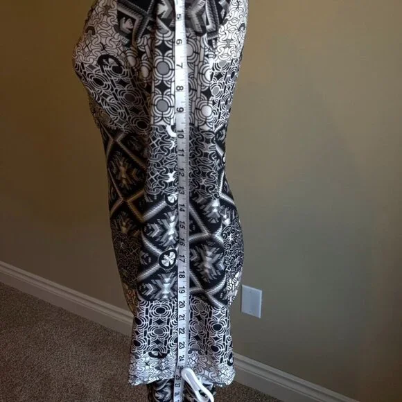 Guilty shirt top geometric design flared bell sleeves bedazzled with glass beads - Picture 6 of 12